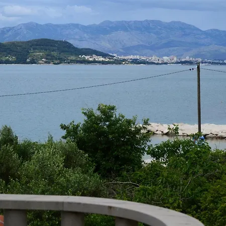 By The Sea Slatine, Ciovo - 1098 *
