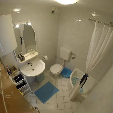 Apartamento By The Sea Slatine, Ciovo - 1098 Slatine